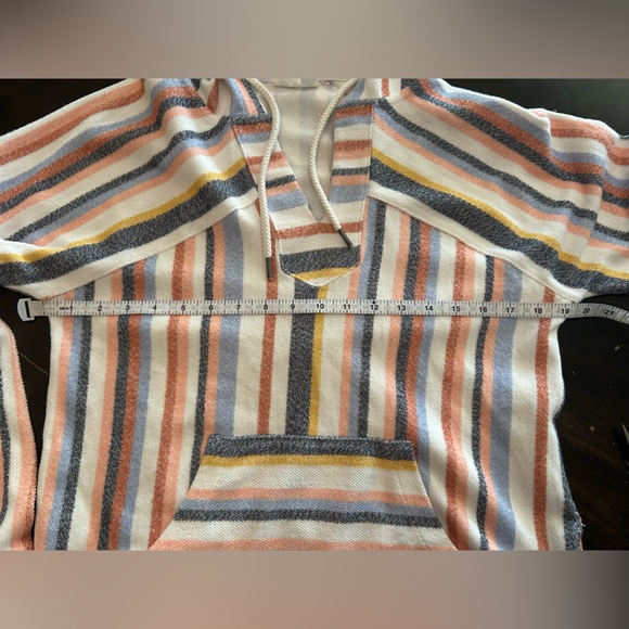 Roxy Women’s Wild‎ and Free Surf Hoodie Striped Hoodie Size Small - Picture 7 of 10